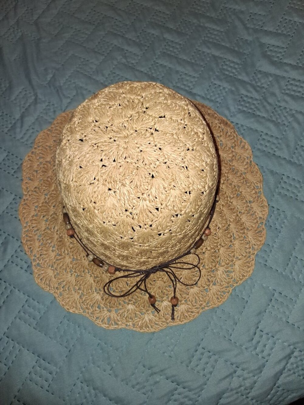 Never worn Hat - Picture 4 of 6